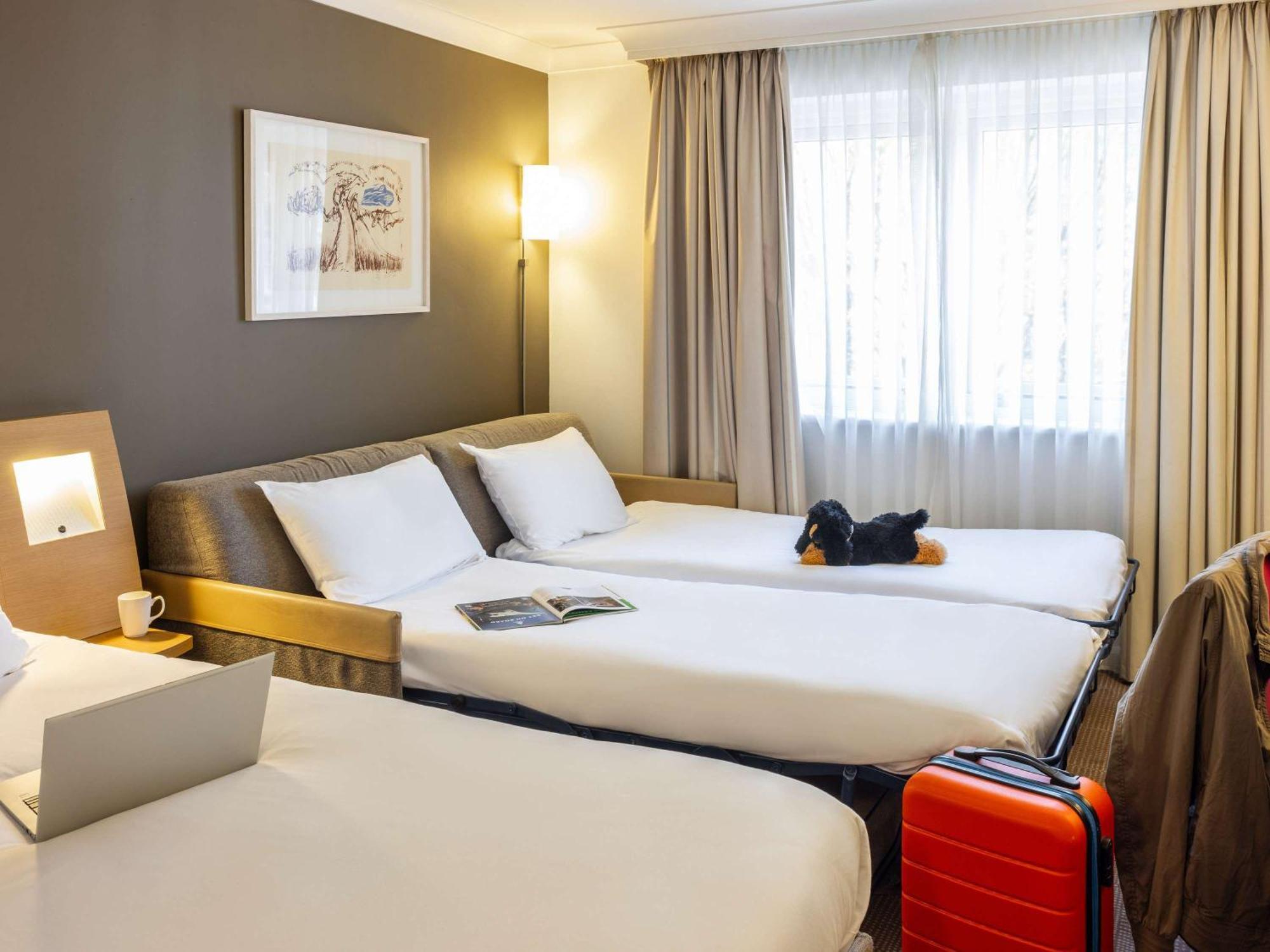 Novotel Bristol Centre Exterior photo
